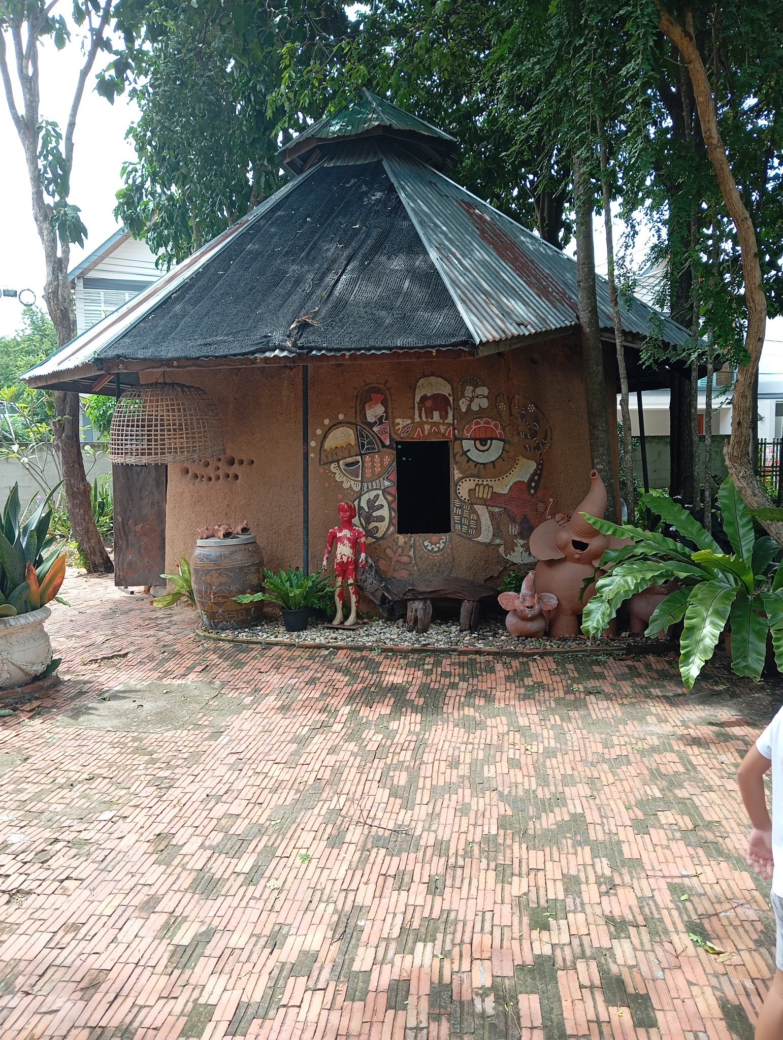 Espace extérieur artistique de Hua Hin Artists Village