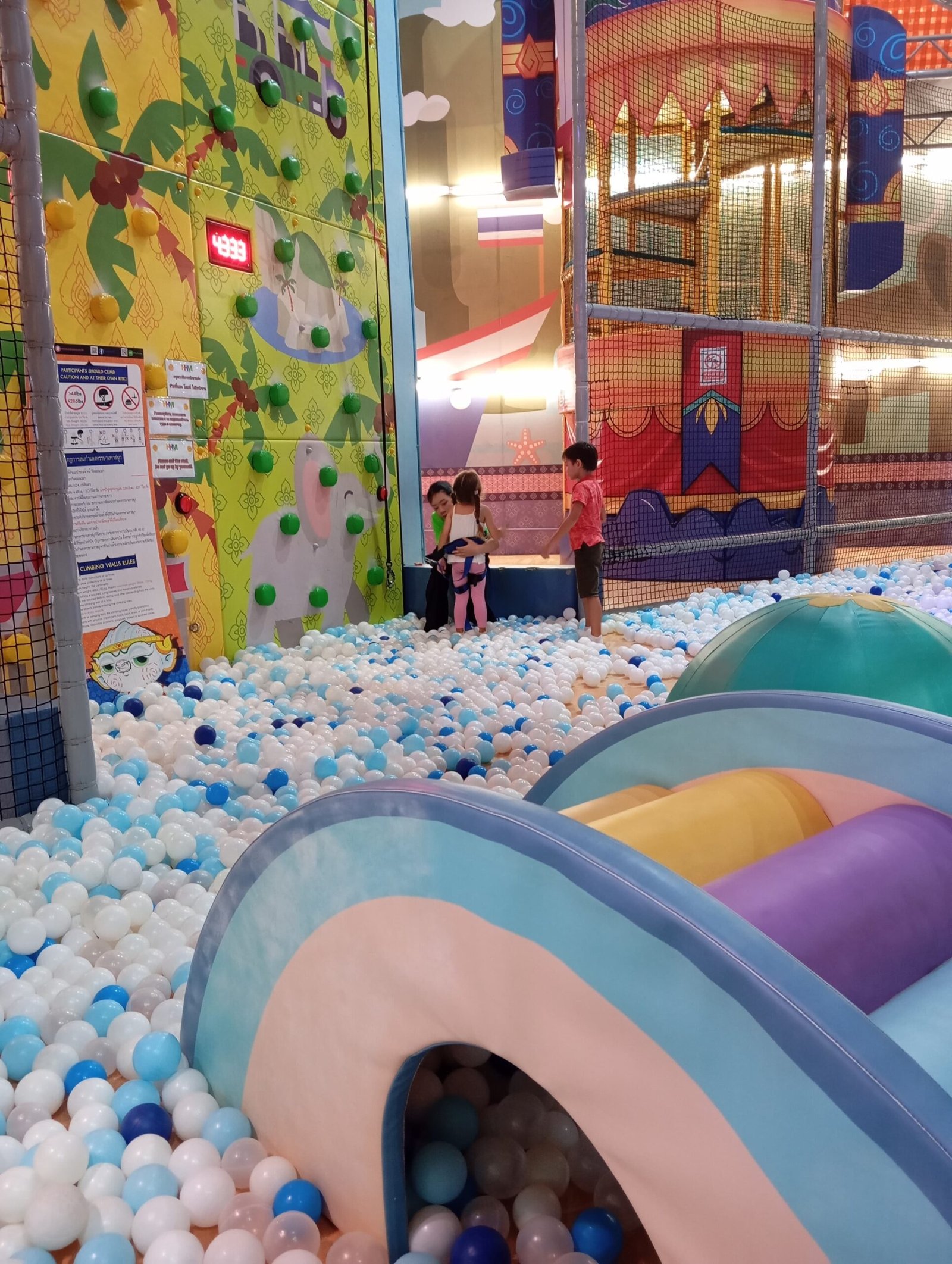 Structures de jeux de Playland Kidz à Hua Hin