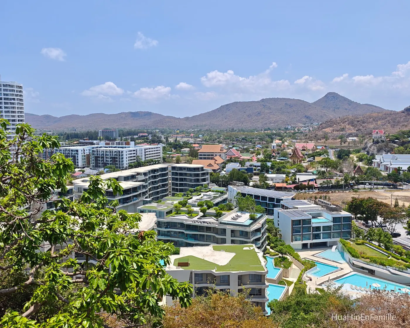 Piscine du VERSO Hua Hin – a Veranda Collection